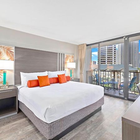 Renovated With City View At Aqua Palms Waikiki هونولولو المظهر الخارجي الصورة