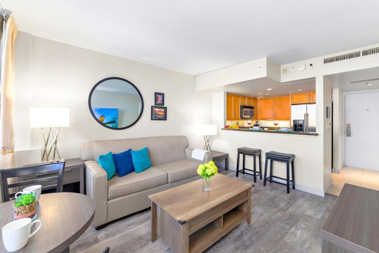 Renovated With City View At Aqua Palms Waikiki هونولولو المظهر الخارجي الصورة