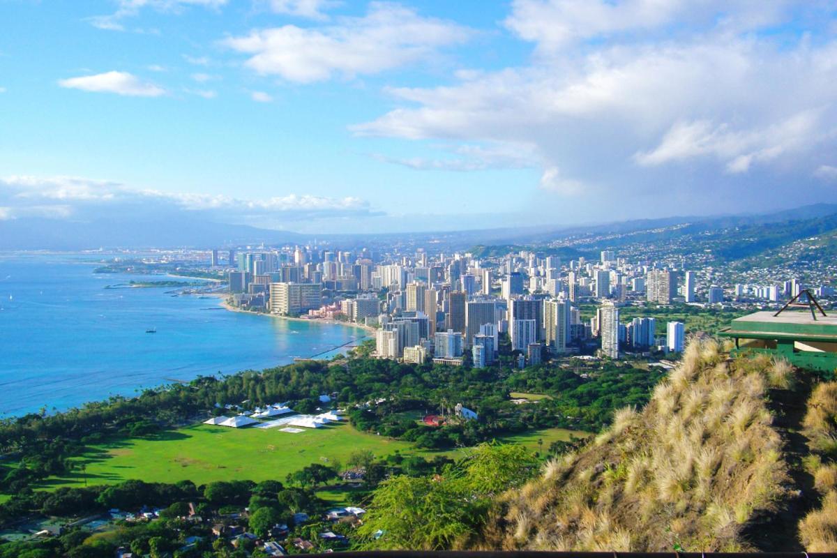 Renovated With City View At Aqua Palms Waikiki هونولولو المظهر الخارجي الصورة